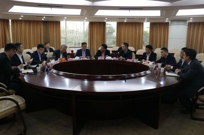 王力集团与富士康举行合作项目座谈会，共创服务创新新篇章